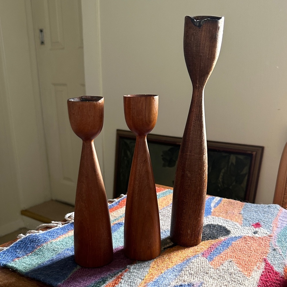 Mid Century wood taper candle holder - Picture 3 of 3